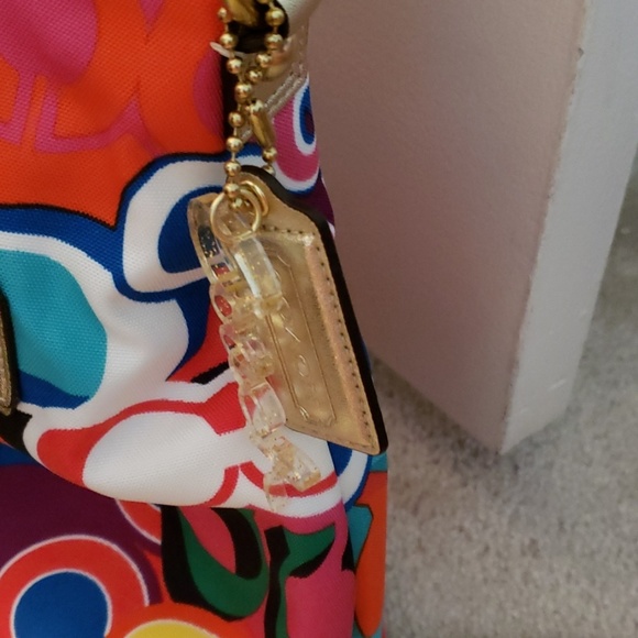 New without tags coach bag. RARE - Picture 5 of 8